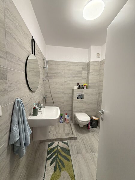 Pantelimon Apartament 3 camere de vanzare - loc de parcare- boxa inclusa